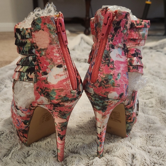 Shoedazzle Pink platform high heel stilettos 7.5 - Picture 7 of 7